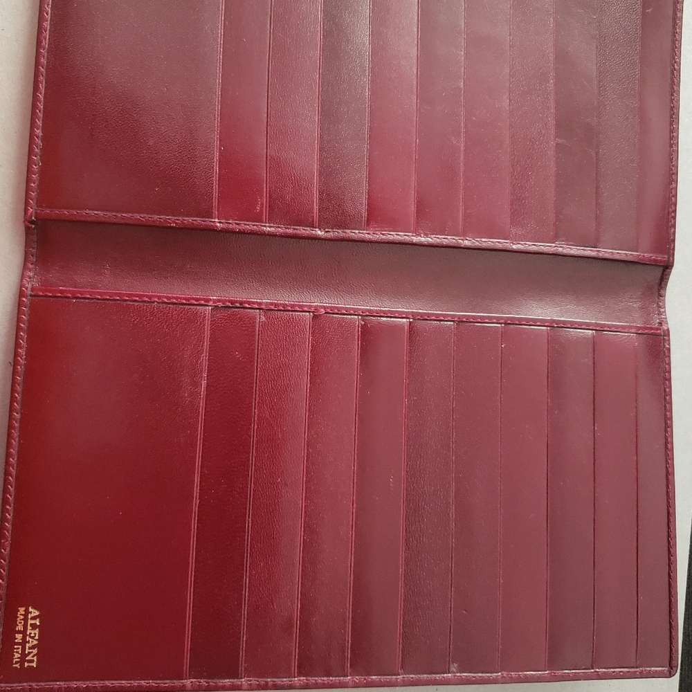 ALFANI - GENUINE ITALIAN LEATHER BI-FOLD WALLET